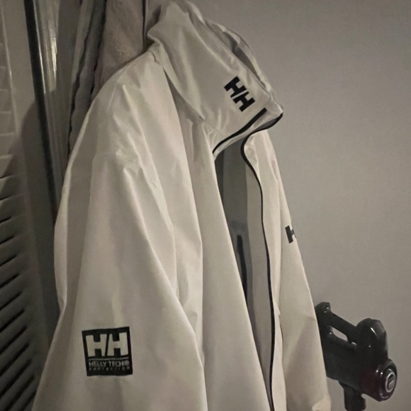 HH SKI JACKET - Picture 2 of 4